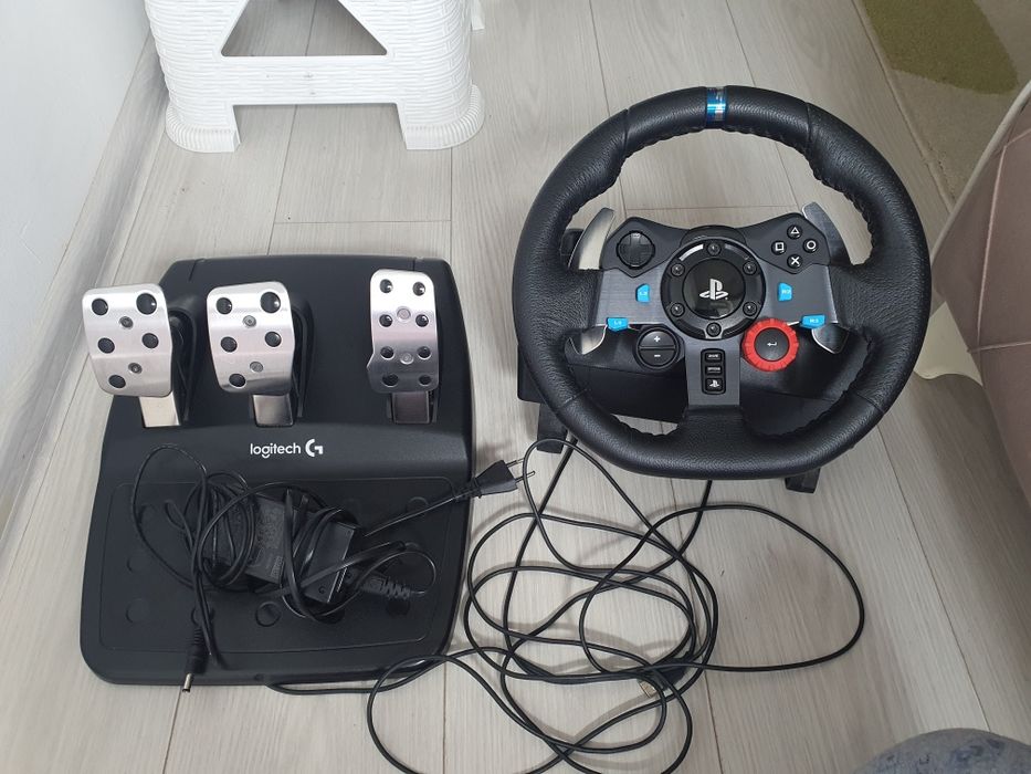 Logitech g29  за PS5,PS4