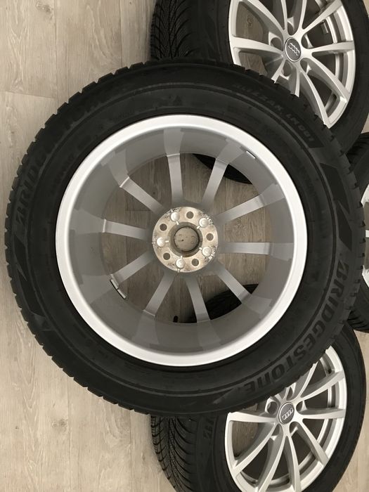 Jante Roti 17 Audi A4 A6 C7 C8 B9 B8 Q3 Q5 Anvelope iarna 225 60 R17