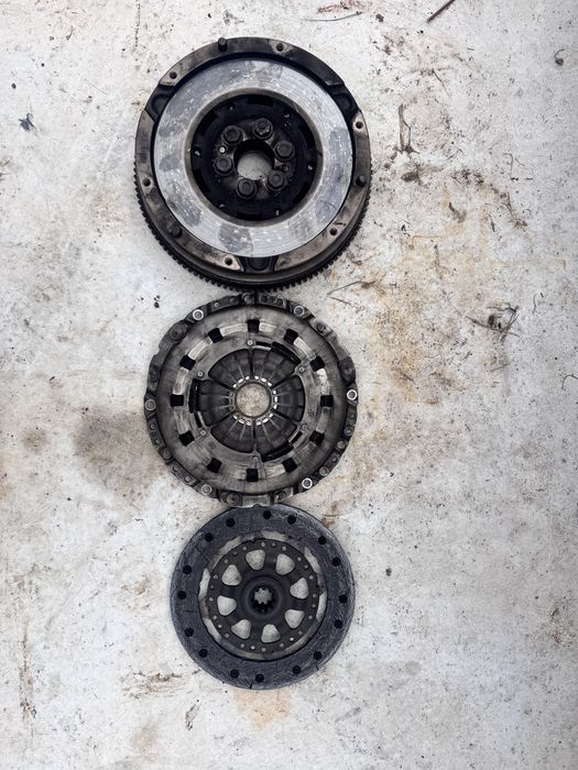 Kit ambreaj BMW 318i 318Ci E46 Valvetronic 143cp