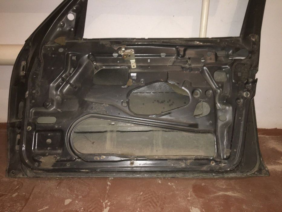 Дверь Mercedes W140  S600 S500 S420 S320 передняя