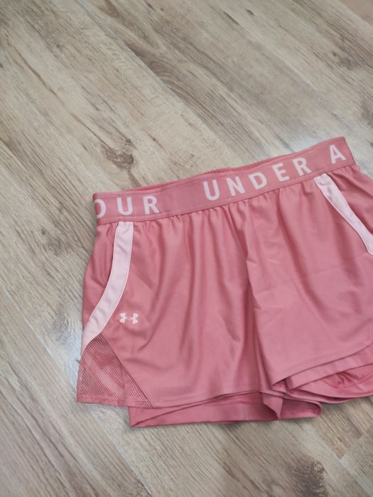 Pantaloni scurți de damă Under Armour mărimea L