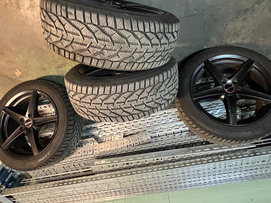 Jante RONAL 18 + 4 cauciucuri iarna - stare excelenta