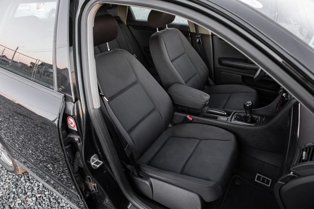 Audi A4 1.9 TDI | Manual | Climatronic | Rate disponibile