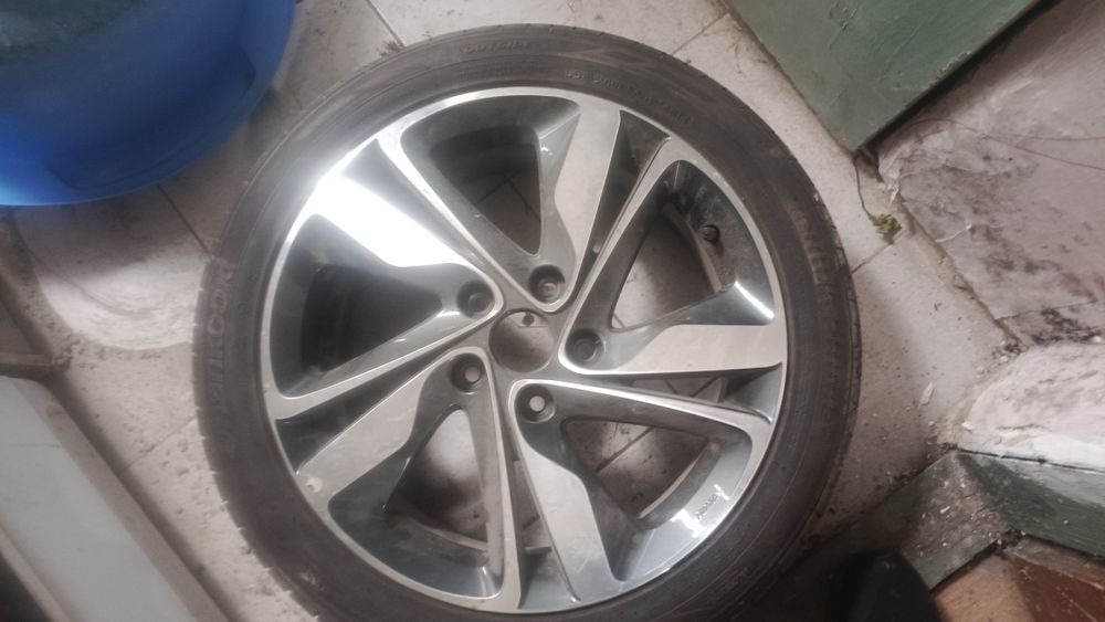 Хюндай Елантра шины