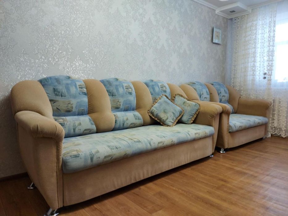 Продам мягкий уголок 3-2-1