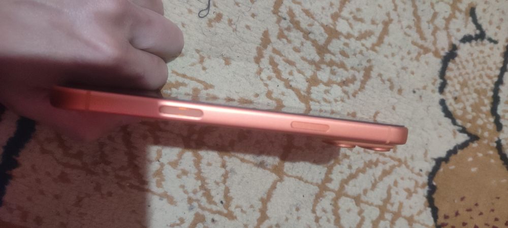 iPhone 17 max srochna sotladi