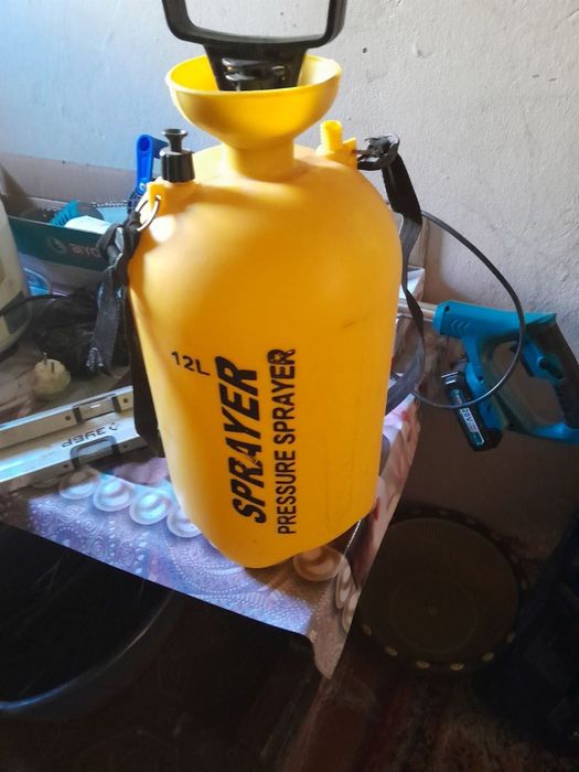 Продам бытовые инструменты