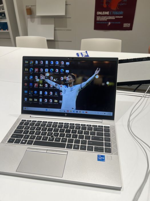Hp Noutbok , Intel Core vPRO i5
