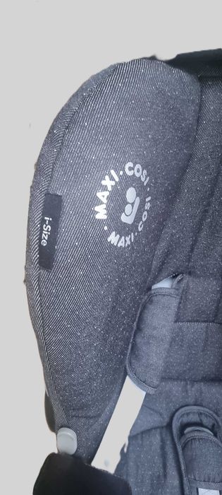 Детско столче за кола Maxi-Cosi Rock – Отлично състояние!