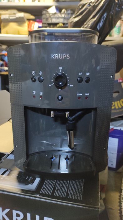 Aparat full automat de cafea Krups(Top)