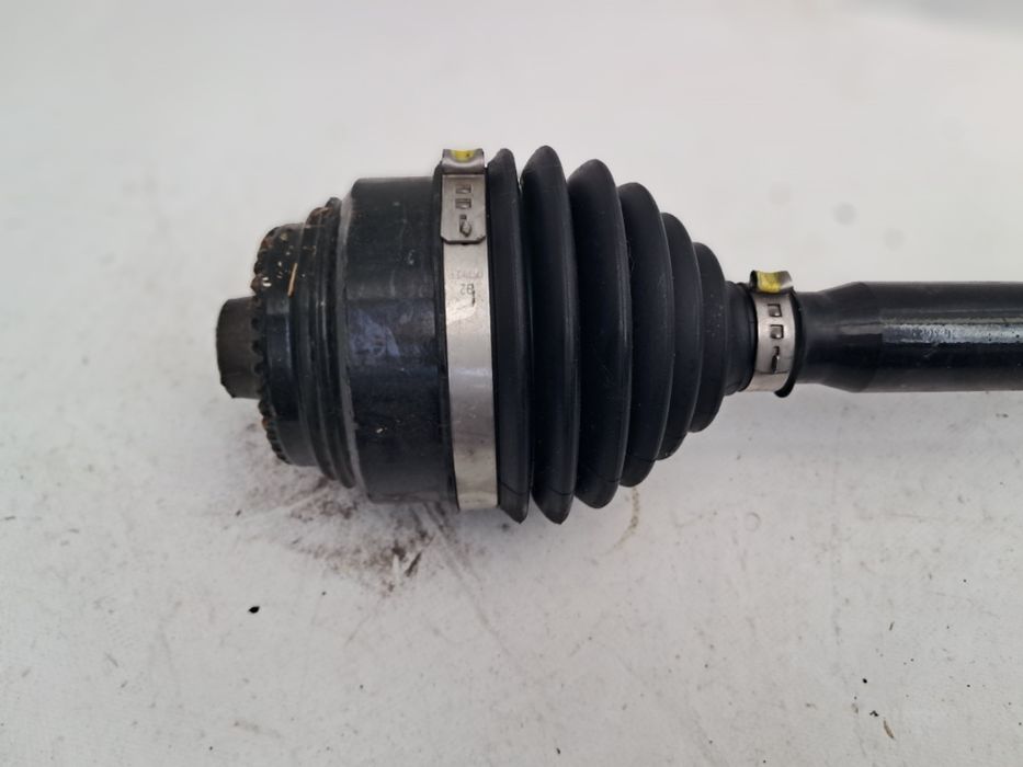 Полуоска Bmw  ix1 U11