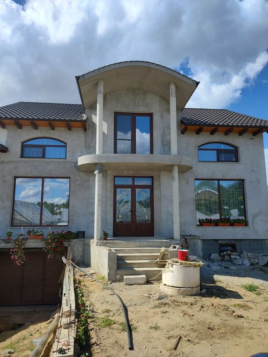 Tâmplărie PVC & aluminiu la comanda