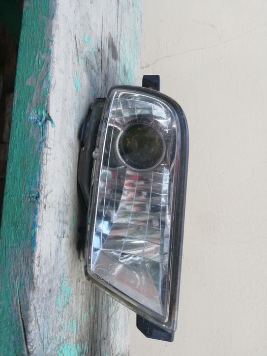 Подфарники Lexus IS