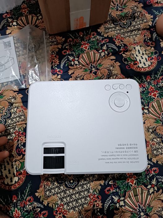 Led proektor  Wi fi Bluetooth