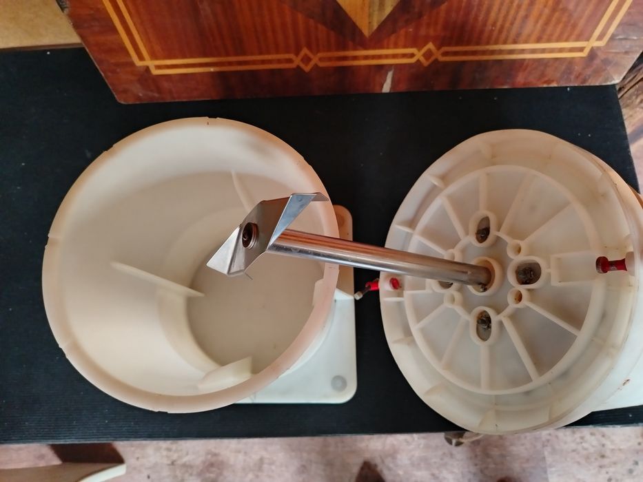 Продам маслобойку