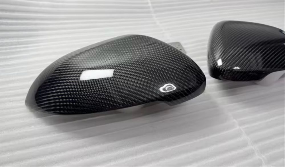 Capace oglinzi CARBON VW Arteon Passat