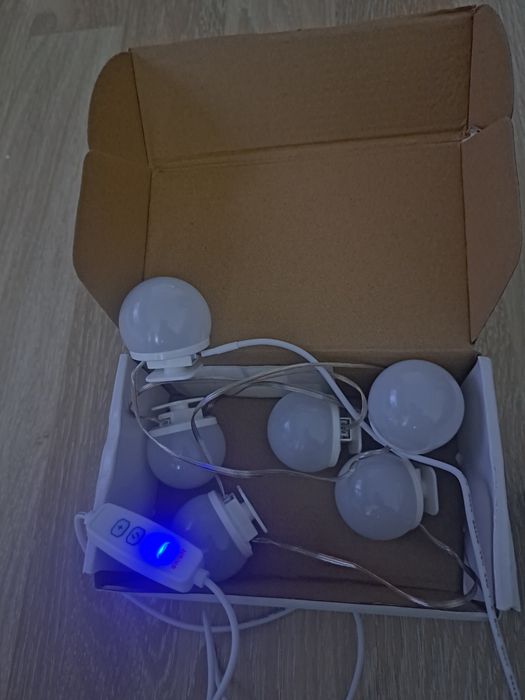 Vând set lumini LED