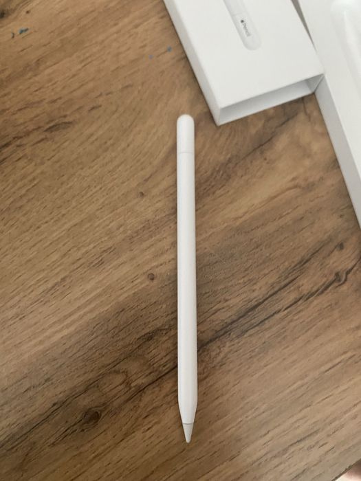 Apple pencil USB-C