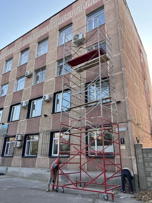 В продаже стоительные леса