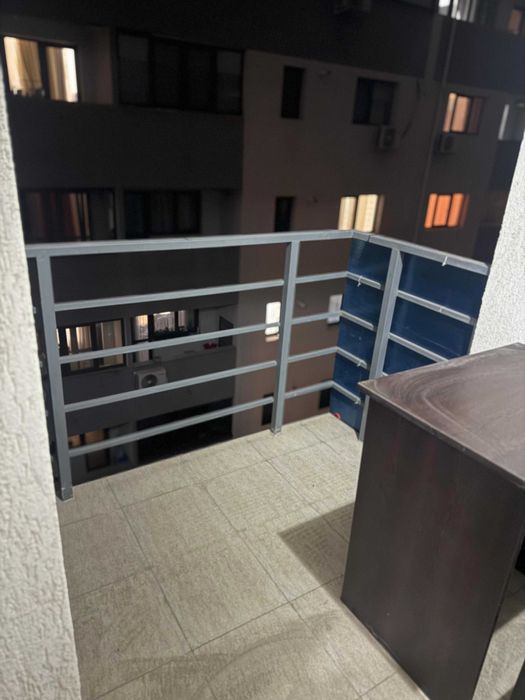 Persoana fizica ofer garsoniera spre inchiriere