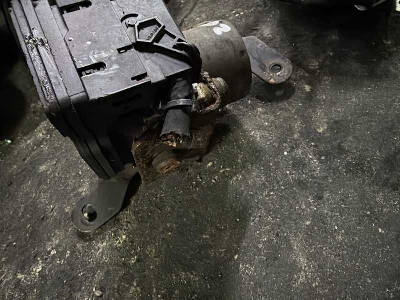 Блок ABS Kia Cerato