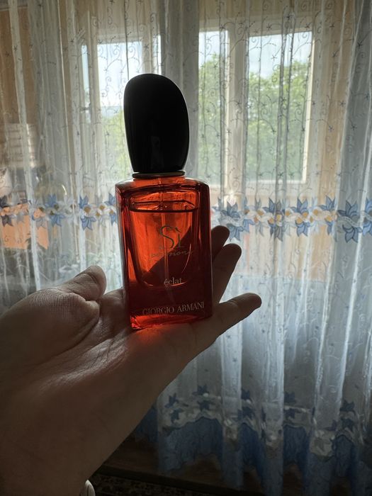 Продам парфюм оригинал