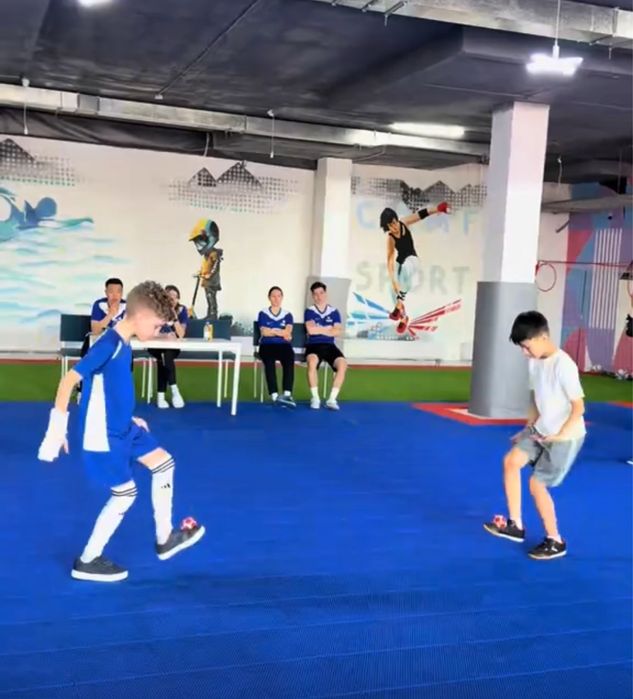 Продаааам мячик