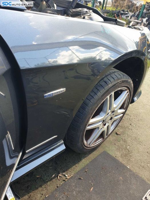 Aripa Dreapta Fata Mercedes Clasa E Class W212 2009 - 2016 Culoare C755 [LC1919]