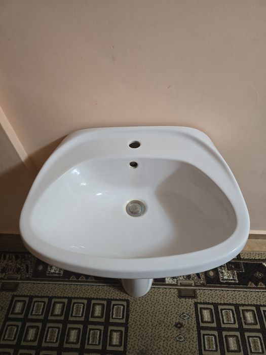 Chiuveta cu picior / Chiuveta baie