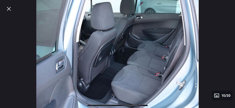 Vând mașină cu 7 locuri Peugeot 308SW