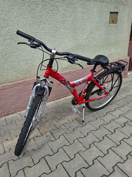 Bicicleta BC CT 300 din aluminiu , 21(7×3) viteze,roti 26