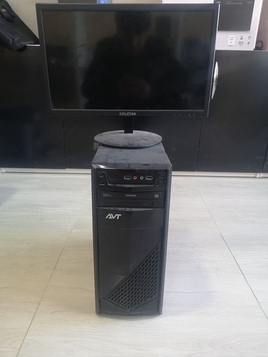 Кампьютер сатилади хамме затти ислеб тур