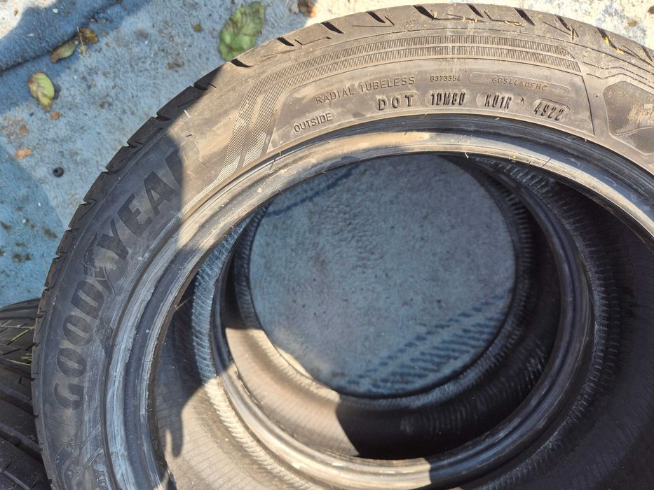 2 Anvelope de VARA - 245/45/18 100Y - GoodYear Eagle * OEM BMW RFT - Stare F BUNA - DOT 2022 !
