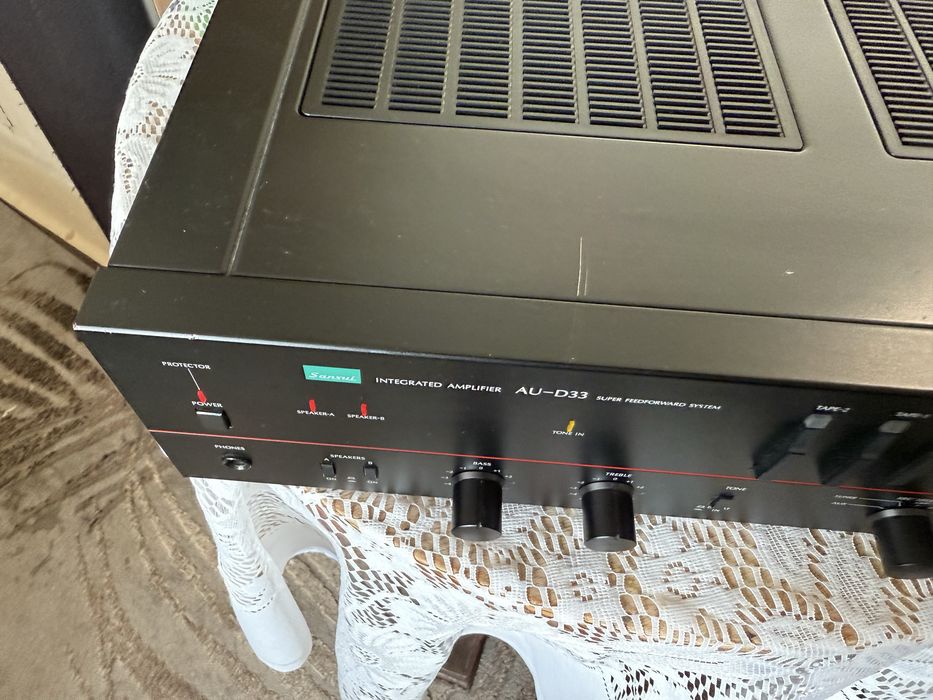 Sansui AU-33 Качествен стерео усилвател