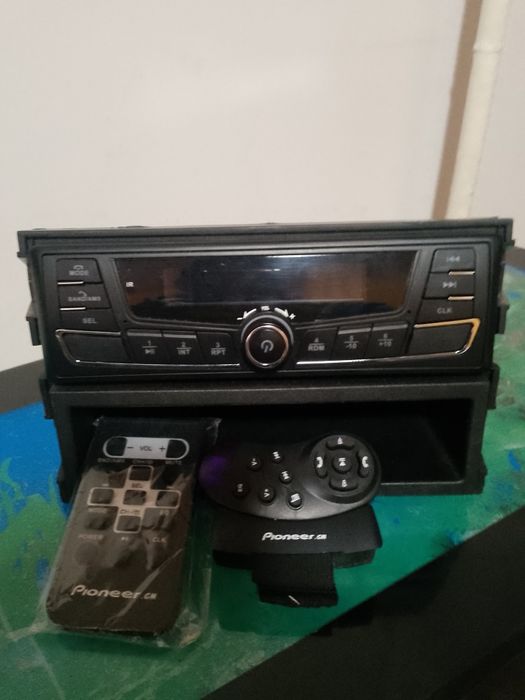 Автомобиль магнитола