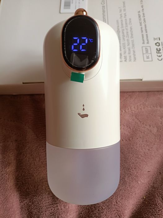 Продам автоматический дозатор для мыла.