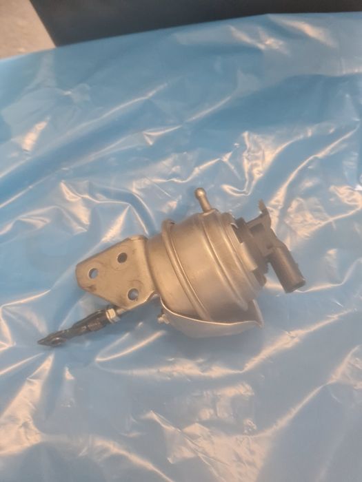 Actuator nou Skoda Octavia