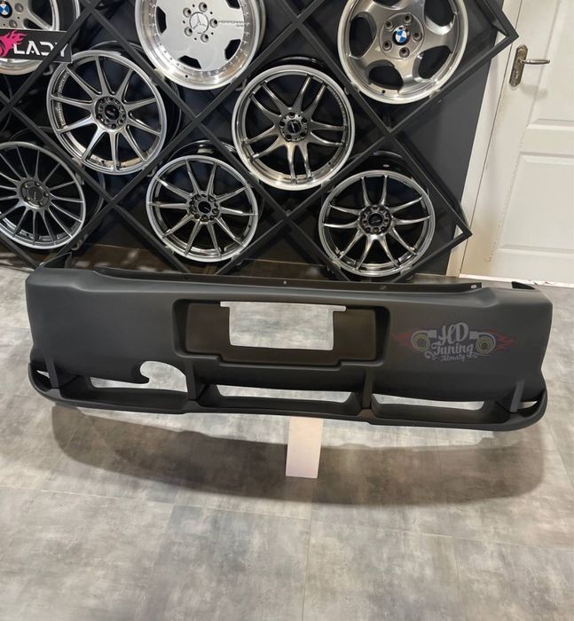 Бампер задний ChargeSpeed со сплиттером Subaru Forester SF