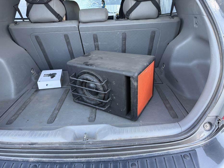 Продам саб boss mini