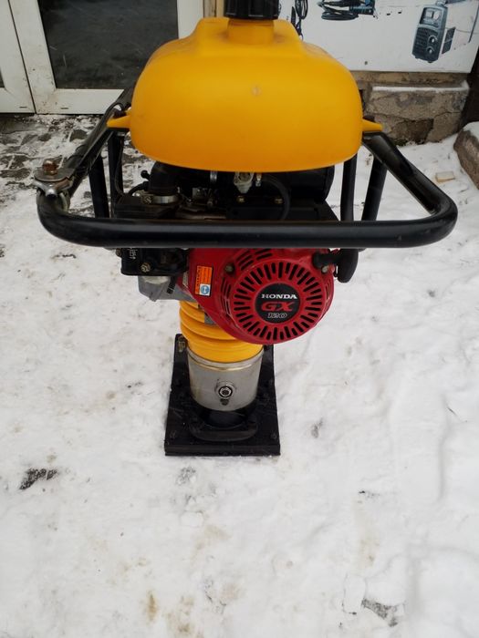 Вибротрамбовка. HONDA.