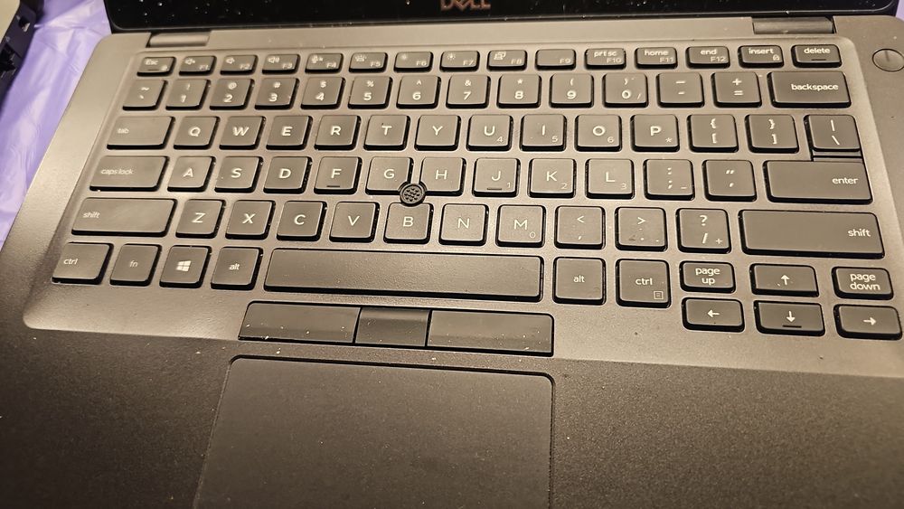 DELL latitude 5490 core i5 gen 8,Ram 8gb DDR4, SSD 256gb.F HD 14