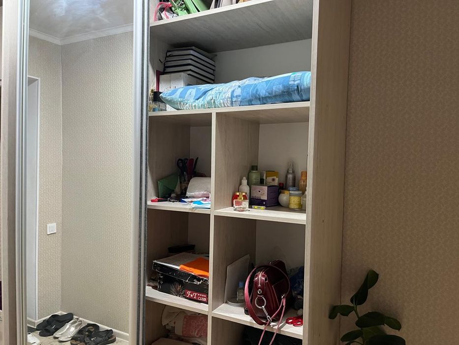 продам шкаф купе для прихожей