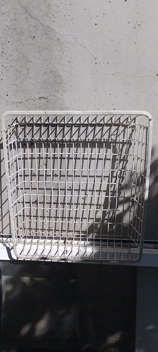 Продавам кошници