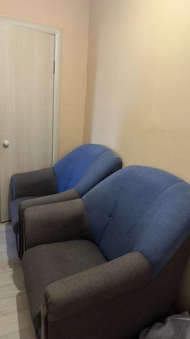 Продам Диван и Кресла