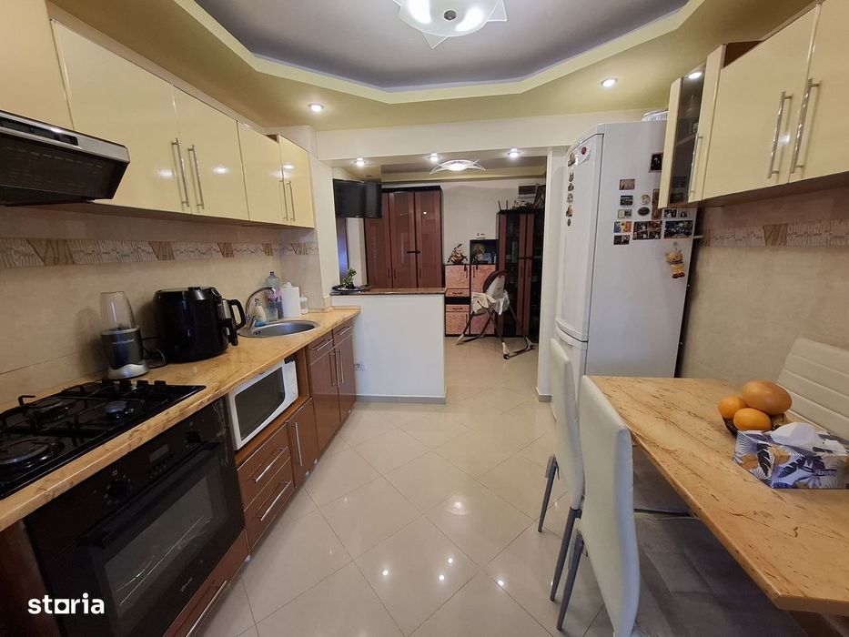 Apartament 2 camere | 52 mp utili | Etaj 1/4 | Zona de Nord – Bacău