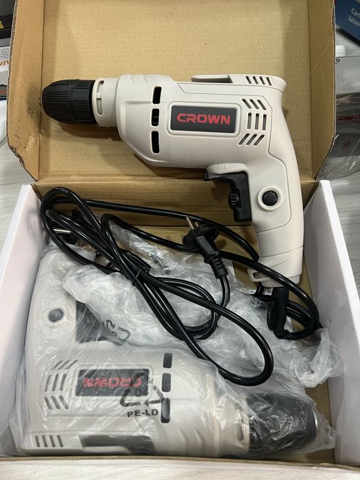 Drel CROWN. Дрель 850в