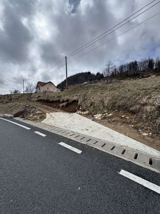 Teren intravilan Fundata construibil 500 MP