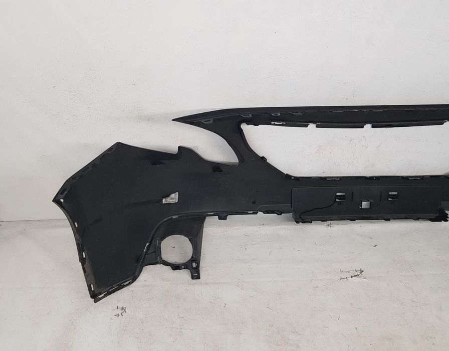 Bara fata Peugeot 2008 dupa 2016