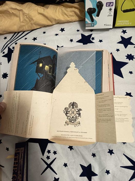 Harry Potter and The Philosopher's Stone. Carte interactiva 310lei-mag