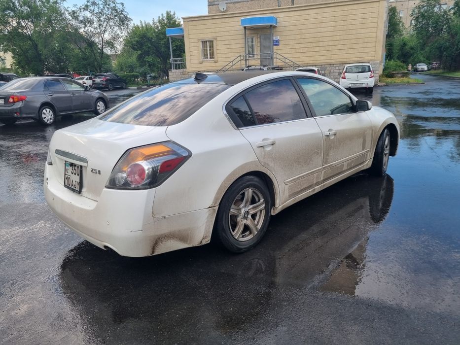 Nissan Altima L32